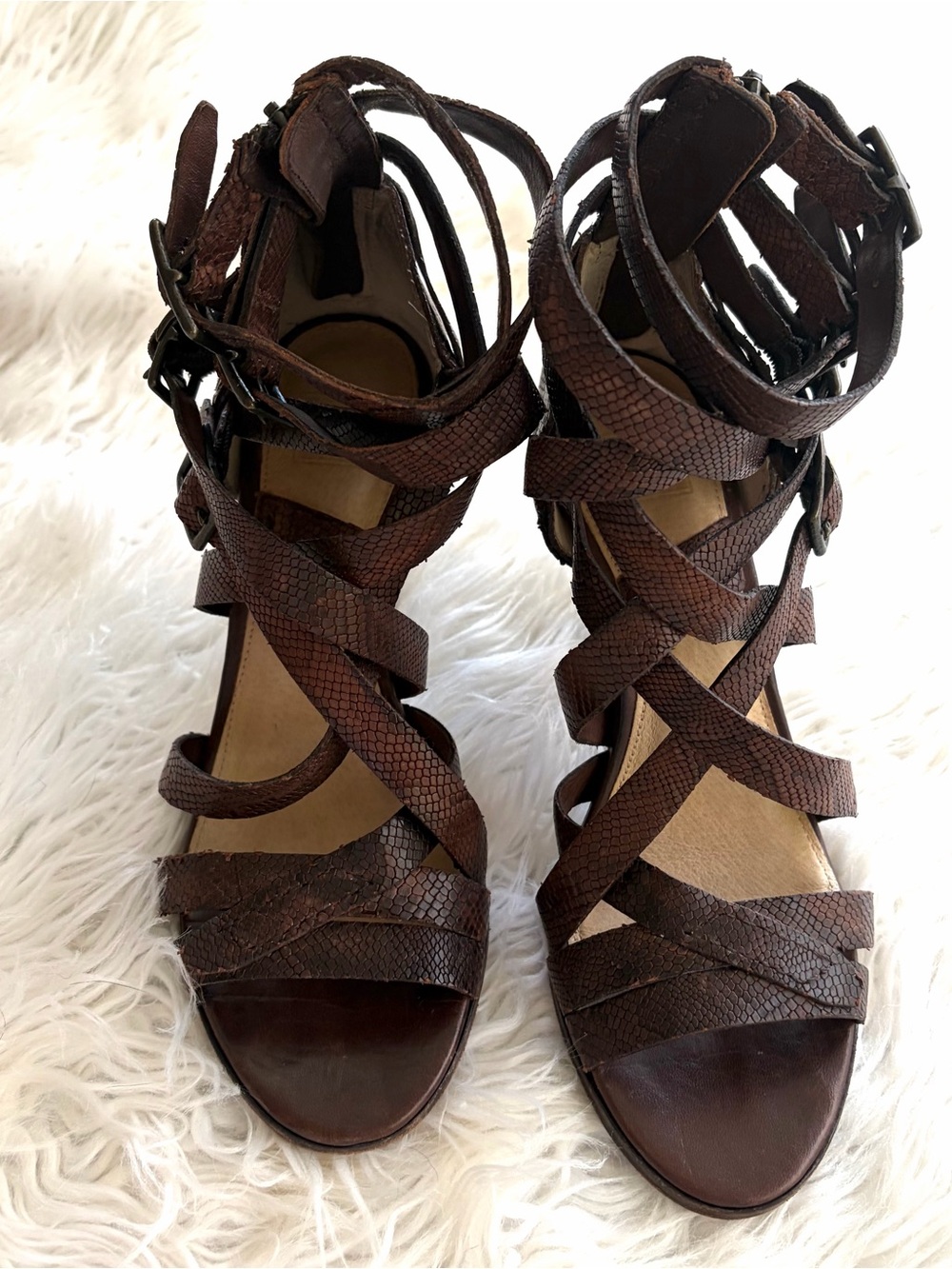 Frye Mika Embossed Leather Strappy Heel gladiator-style Sandals size 9 - Picture 3 of 13